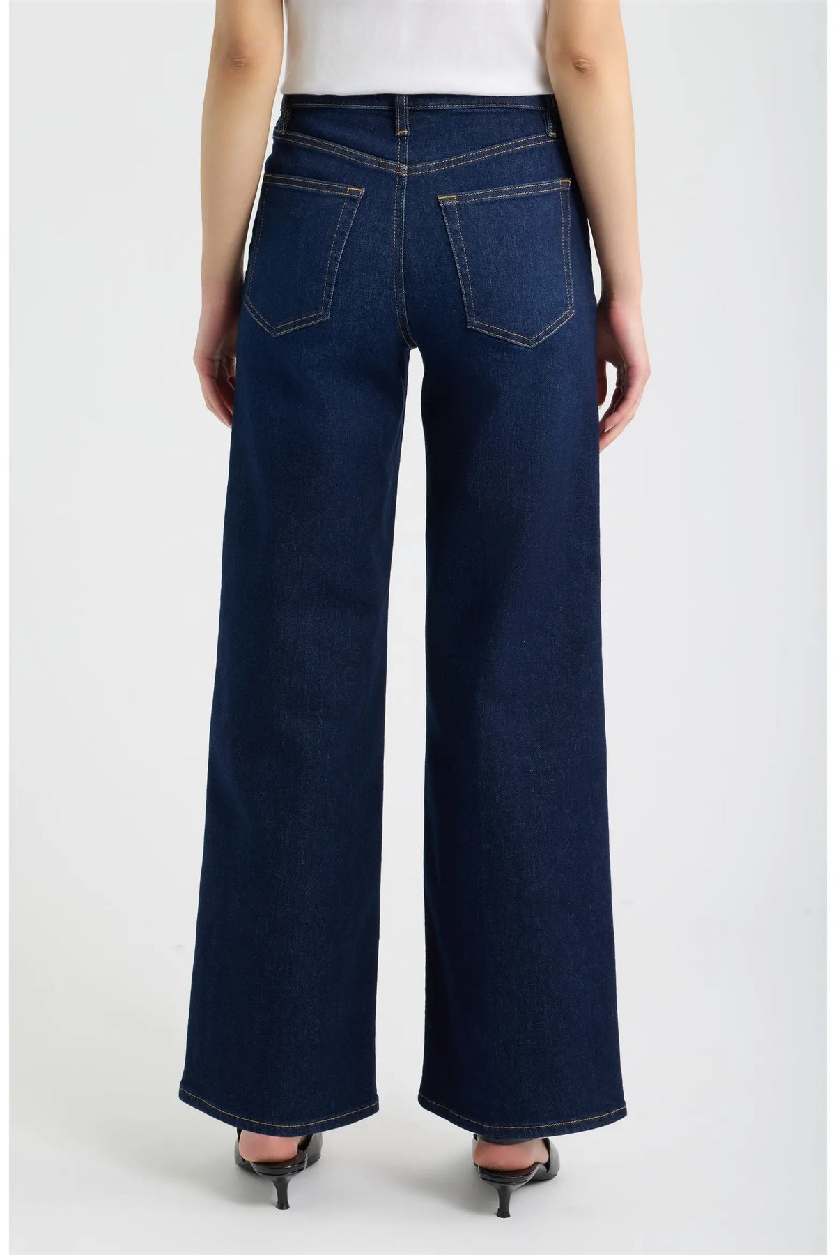 Le Slim Palazzo Button