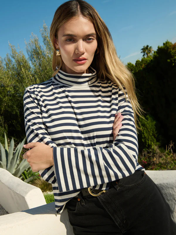 Neo Mock Neck Top