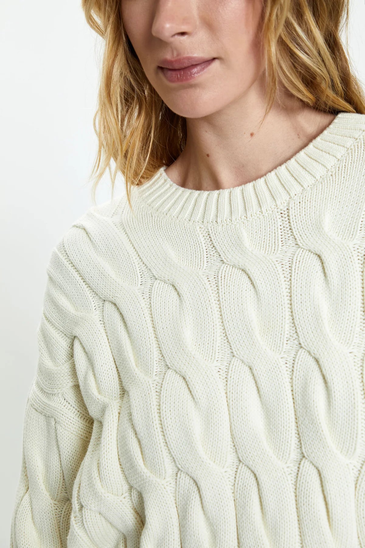 Eva Crewneck Sweater