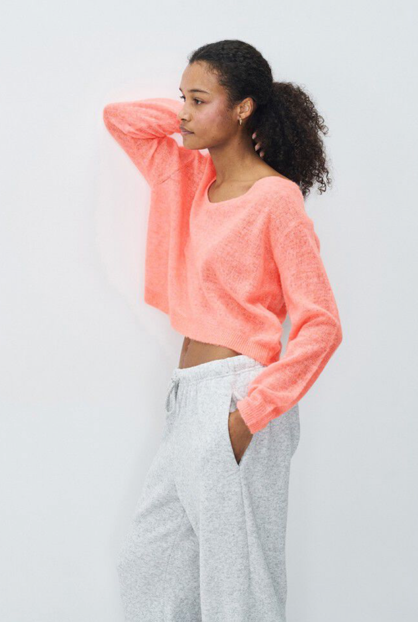 Dumy V-Neck Sweater