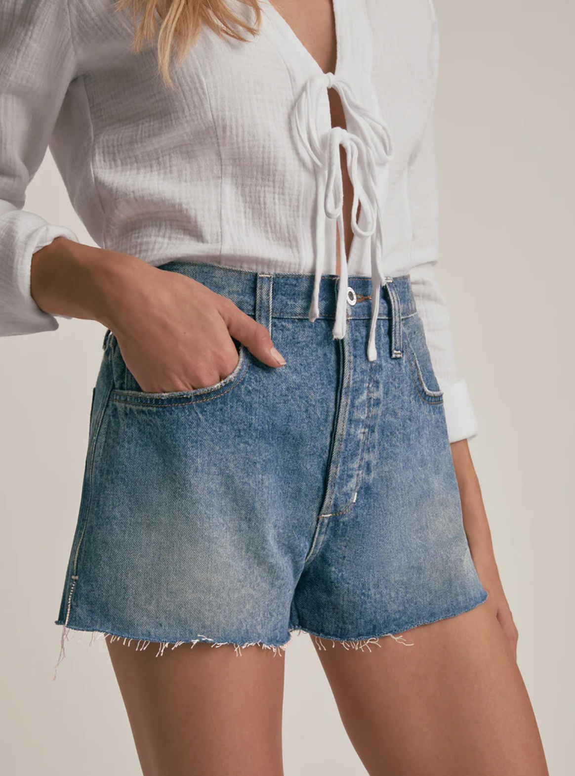 The Caroline Short