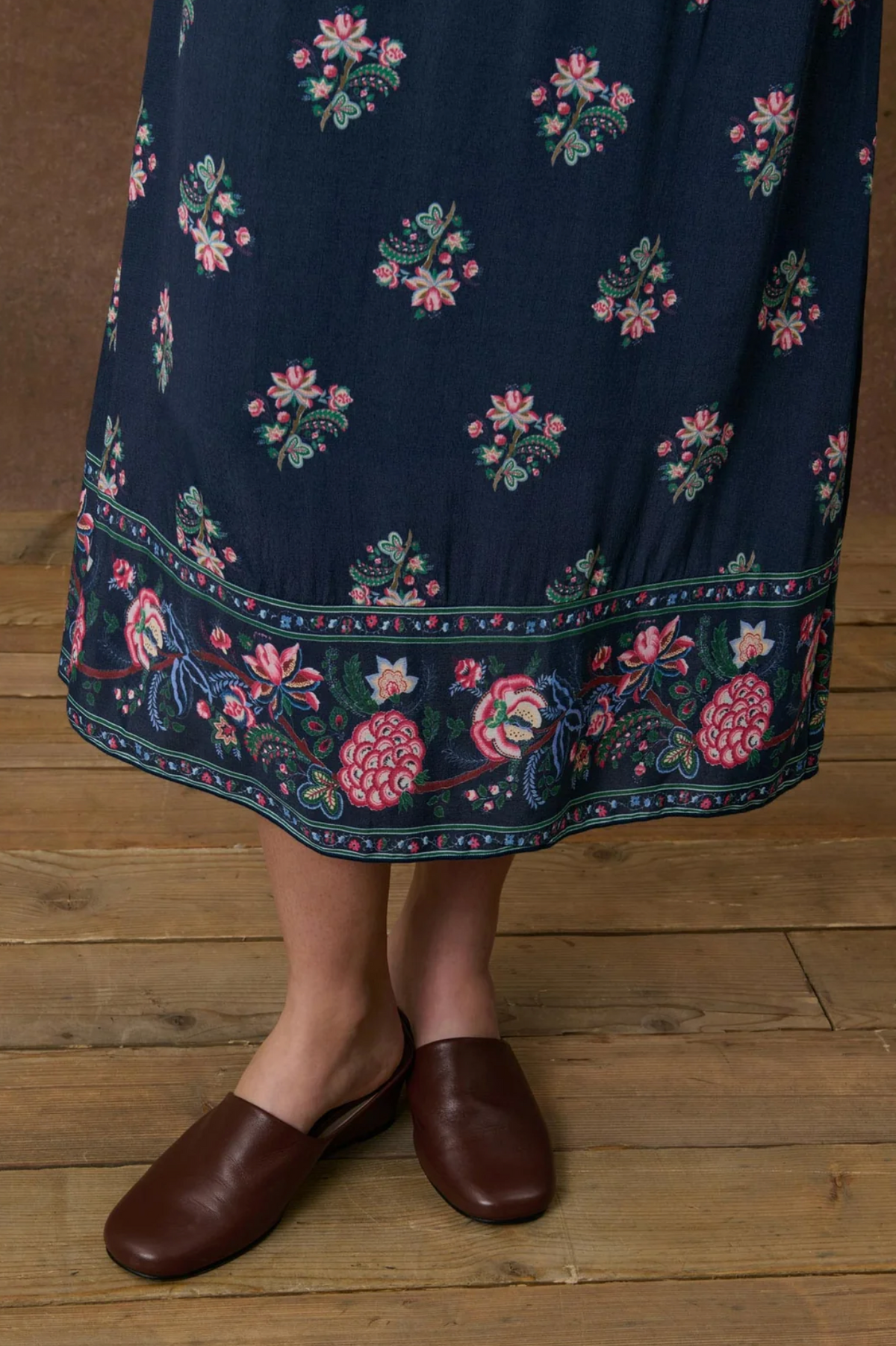 Isa Skirt