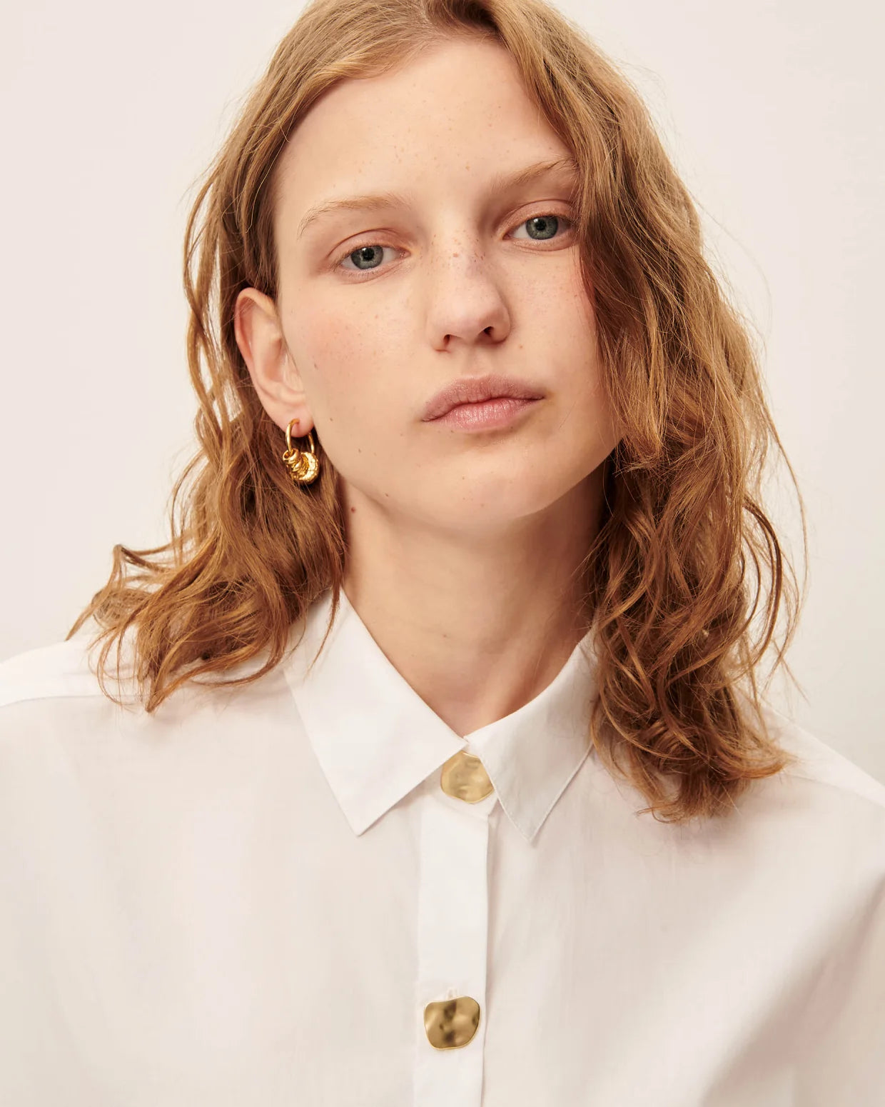 Balanca Button Down