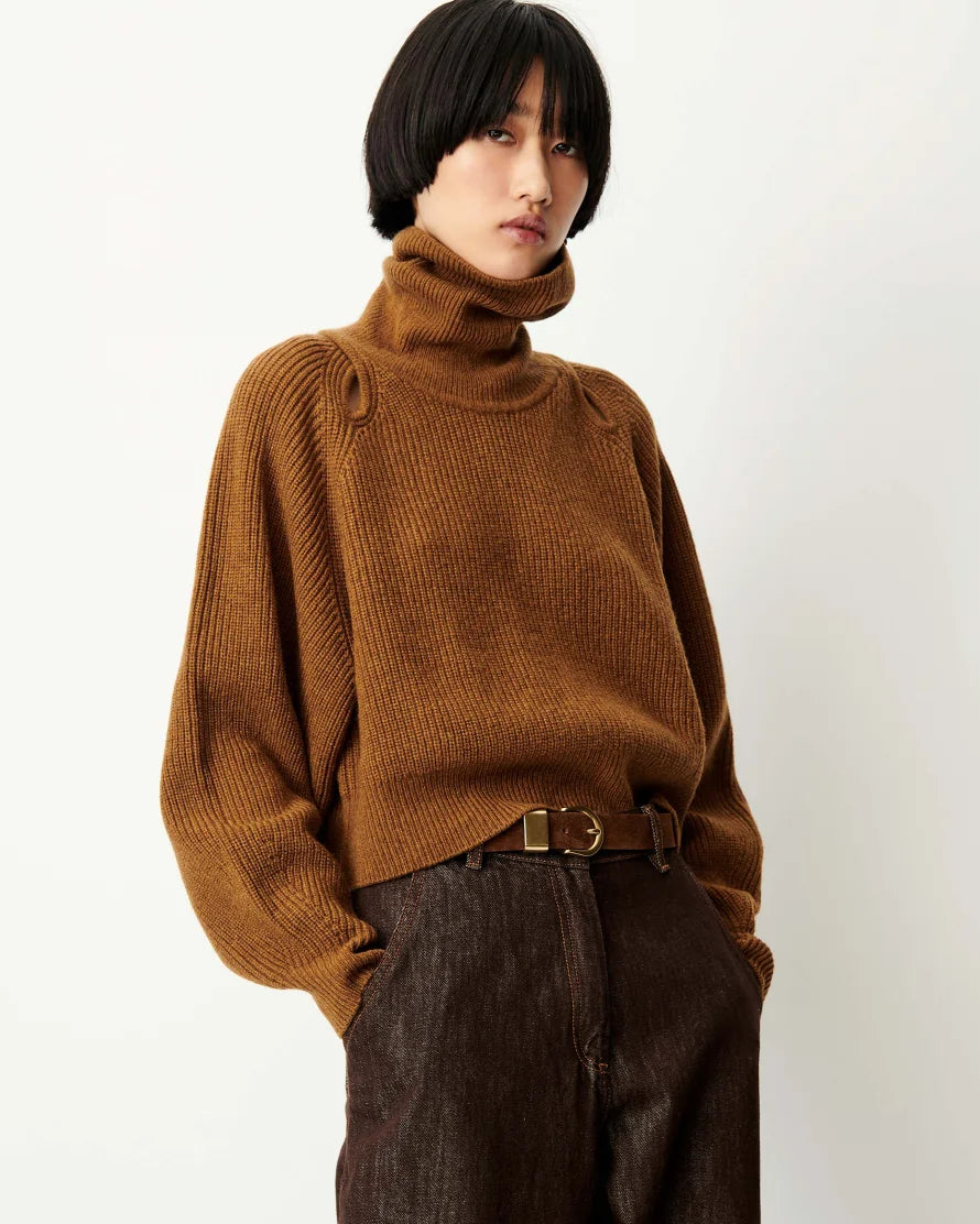 Yinga Sweater